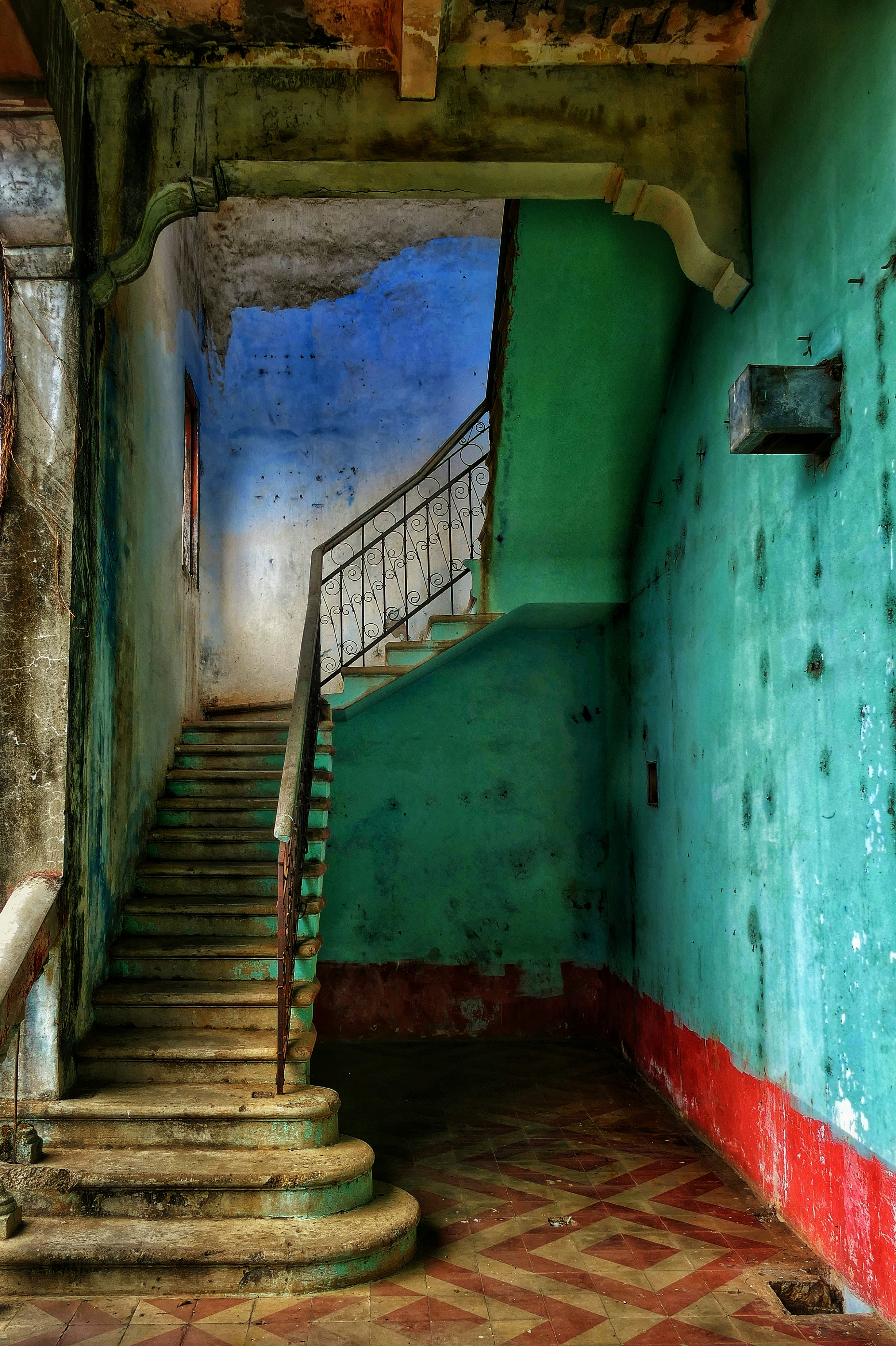 brown concrete staircase